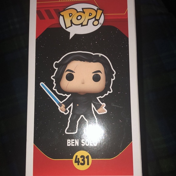 Funko POP!®️ Star Wars Ben Solo Bobble-head - Picture 4 of 4